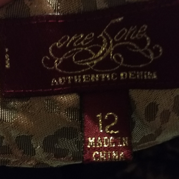 Pants bundle - Picture 2 of 3